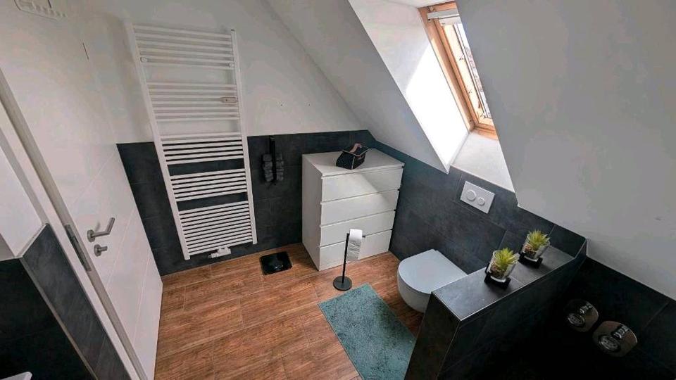 Dachgeschoßwohnung Dortmund Brackel - 3.5 Zimmer, 95 m&sup2;, 1.250&euro; | Angebot:26432429