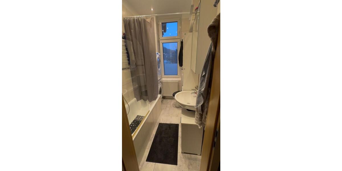 Etagenwohnung Ennepetal - 3 Zimmer, 90 m&sup2;, 450&euro; | Angebot:24839214