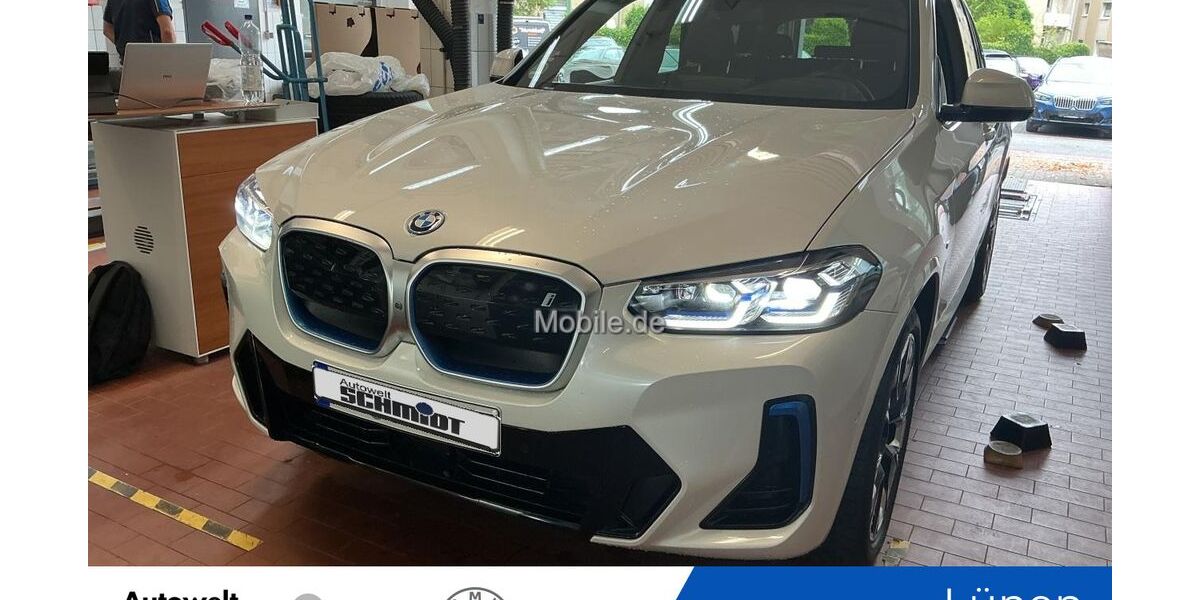 BMW iX3 56.005 km 40.890 € Lünen 44534