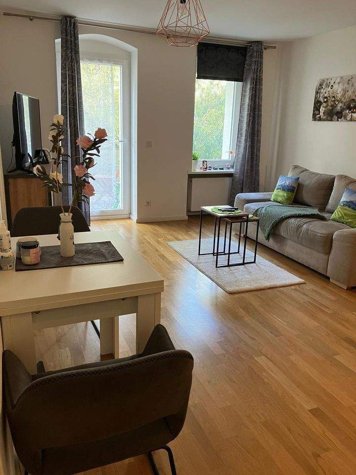 Schöne möblierte 2 Zimmer Wohnung 2 zimmer