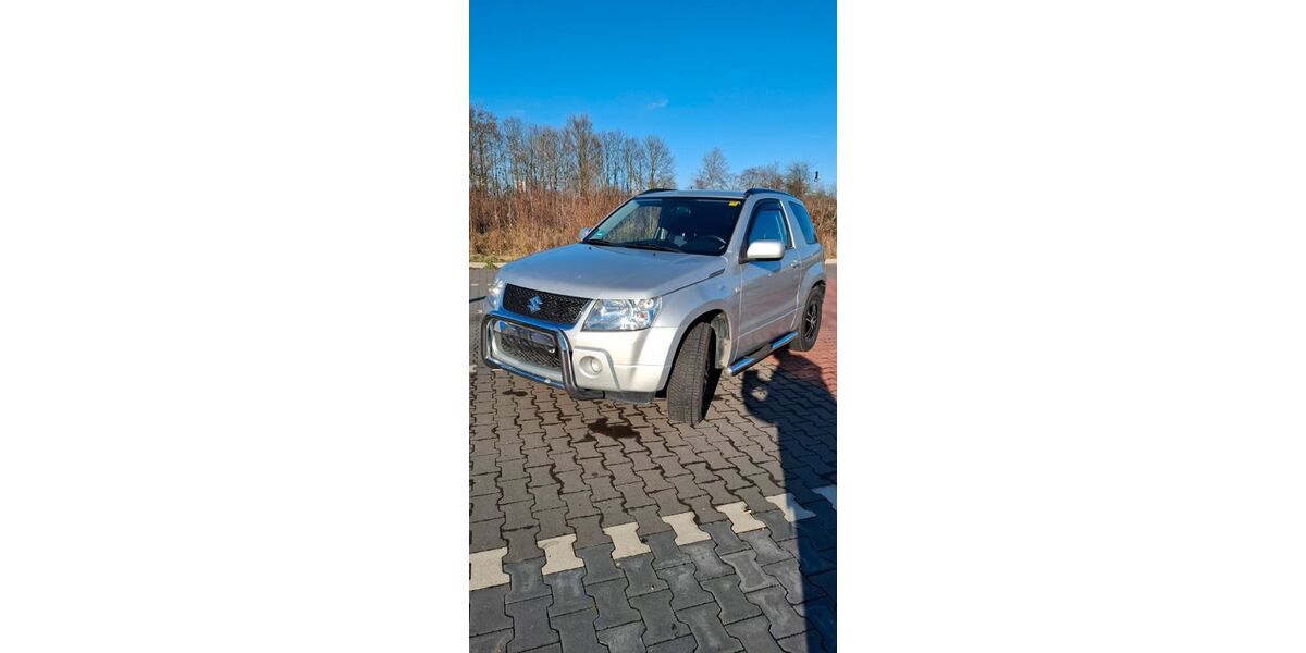 Suzuki Grand Vitara 132.700 km 7.300 &euro; Castrop-Rauxel 44577