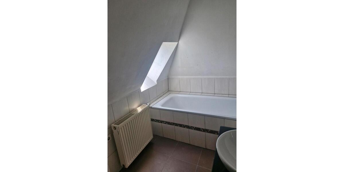 Etagenwohnung Dortmund Grevel - 5 Zimmer, 90 m&sup2;, 1.100&euro; | Angebot:26413459