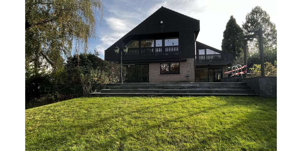 Etagenwohnung Dortmund Sölderholz - 4 Zimmer, 140 m&sup2;, 1.650&euro; | Angebot:26569587
