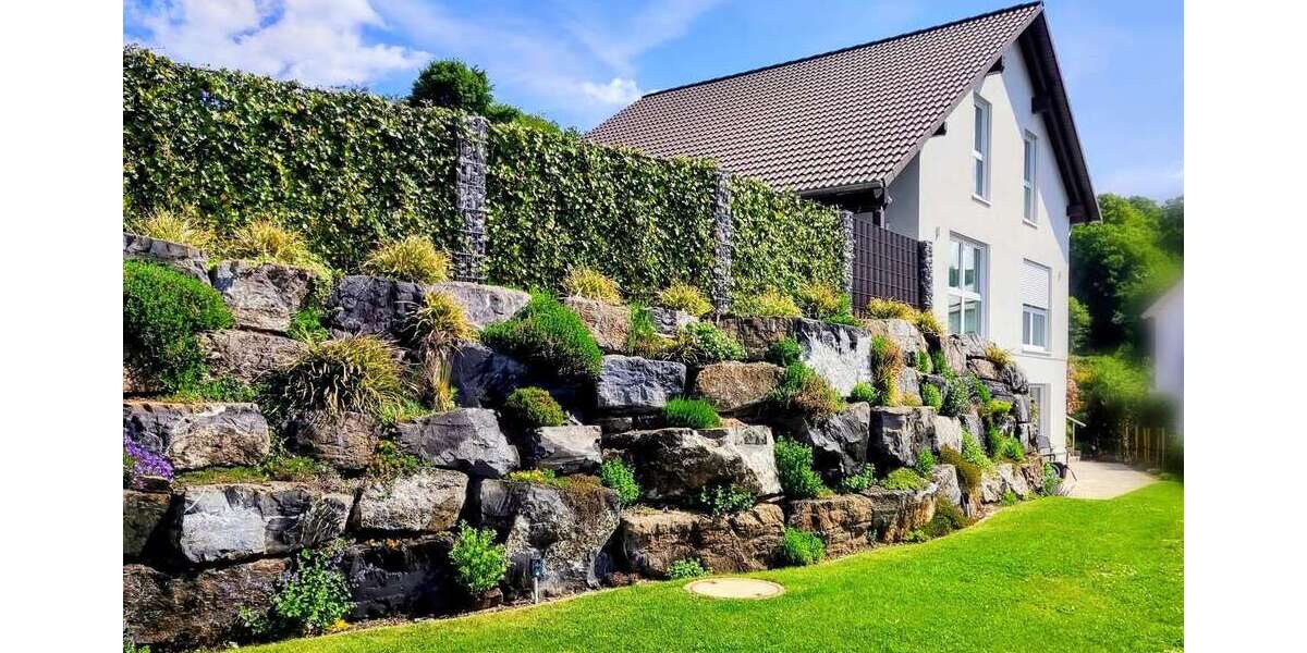 Einfamilienhaus Ennepetal - 7 Zimmer, 208 m&sup2;, 749.000&euro; | Angebot:25880237