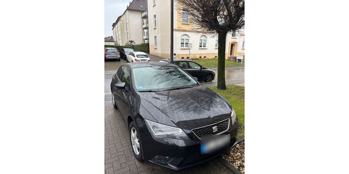 Seat Leon 112.000 km 7.199 &euro; Recklinghausen 45657