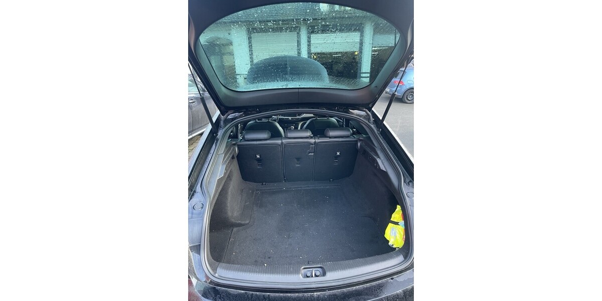 Opel Insignia 144.289 km 12.350 € Hagen 58095