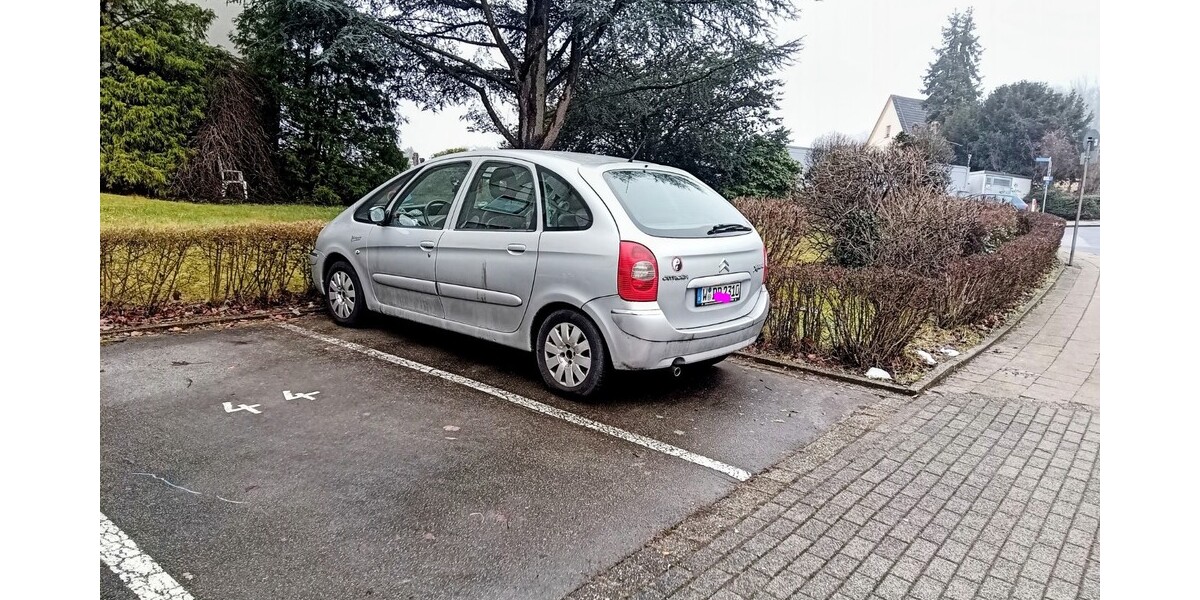 Citroen Xsara Picasso 238.000 km 1.372 &euro; Herdecke 58313