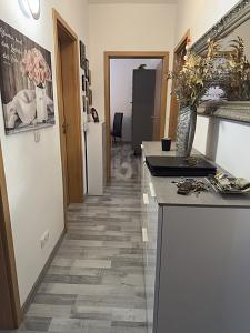 LUKRATIVE INVESTITIONSMÖGLICHKEIT - Mehrfamilienhaus, Wohnhaus Altena | Angebot:27145241