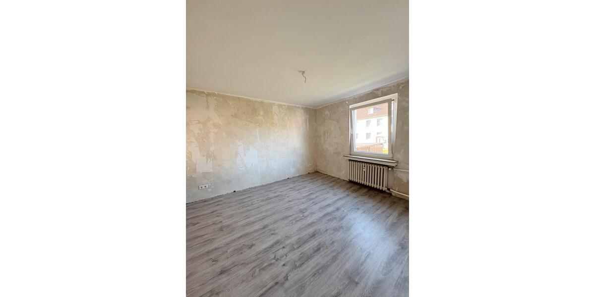 Erdgeschoßwohnung Bergkamen - 4 Zimmer, 100 m&sup2;, 620&euro; | Angebot:25635902