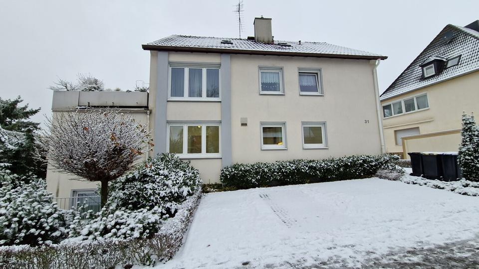 Erdgeschoßwohnung Iserlohn - 5 Zimmer, 180 m&sup2;, 1.600&euro; | Angebot:24791702