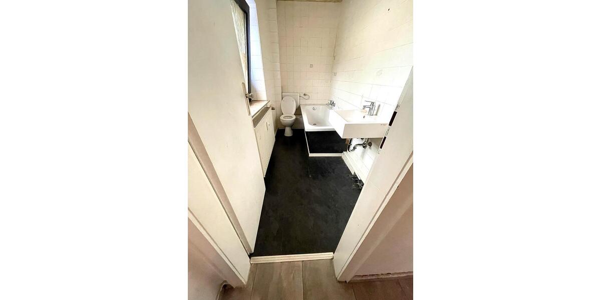 Etagenwohnung Herne Sodingen - 5.5 Zimmer, 122 m&sup2;, 1.100&euro; | Angebot:25844811