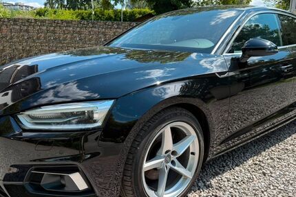 Audi A5 189.546 km 15.450 &euro; Dortmund 44141