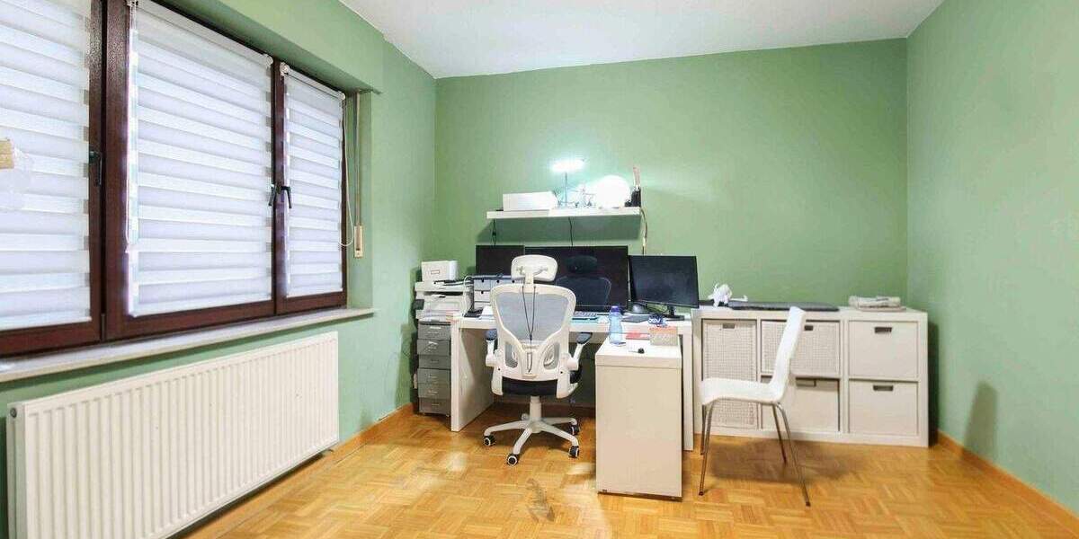 Mehrfamilienhaus, Wohnhaus Bochum Laer - 6 Zimmer, 211 m&sup2;, 349.000&euro; | Angebot:24545125