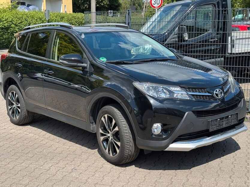 RAV 4
