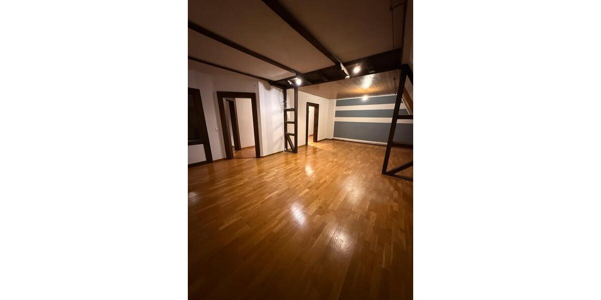 Großzügige 45-Zimmer-Wohnung in zentraler Lage von Gevelsberg 5 zimmer