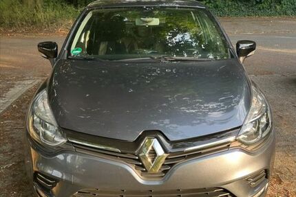 Renault Clio 85.900 km 9.900 &euro; Lünen 44532