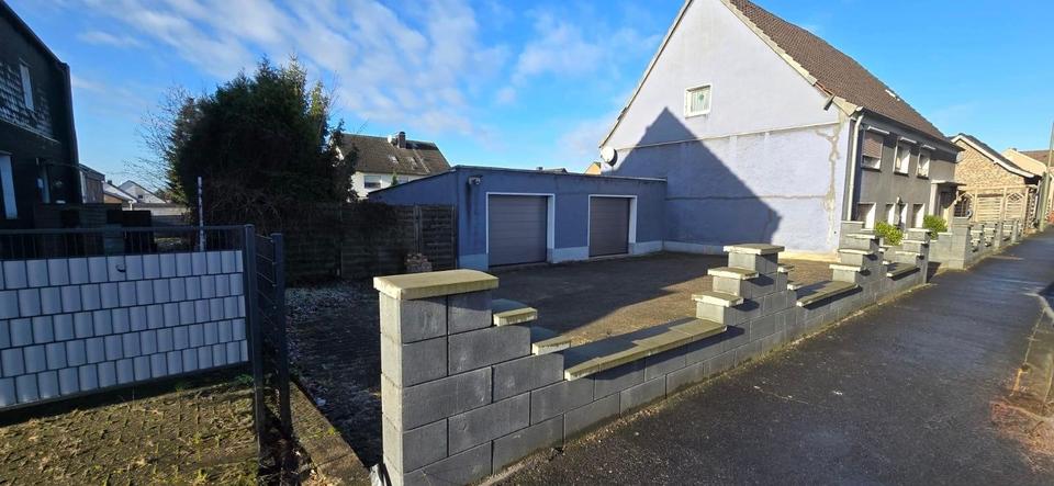 Einfamilienhaus Bergkamen - 10.5 Zimmer, 231 m&sup2;, 289.000&euro; | Angebot:24841797