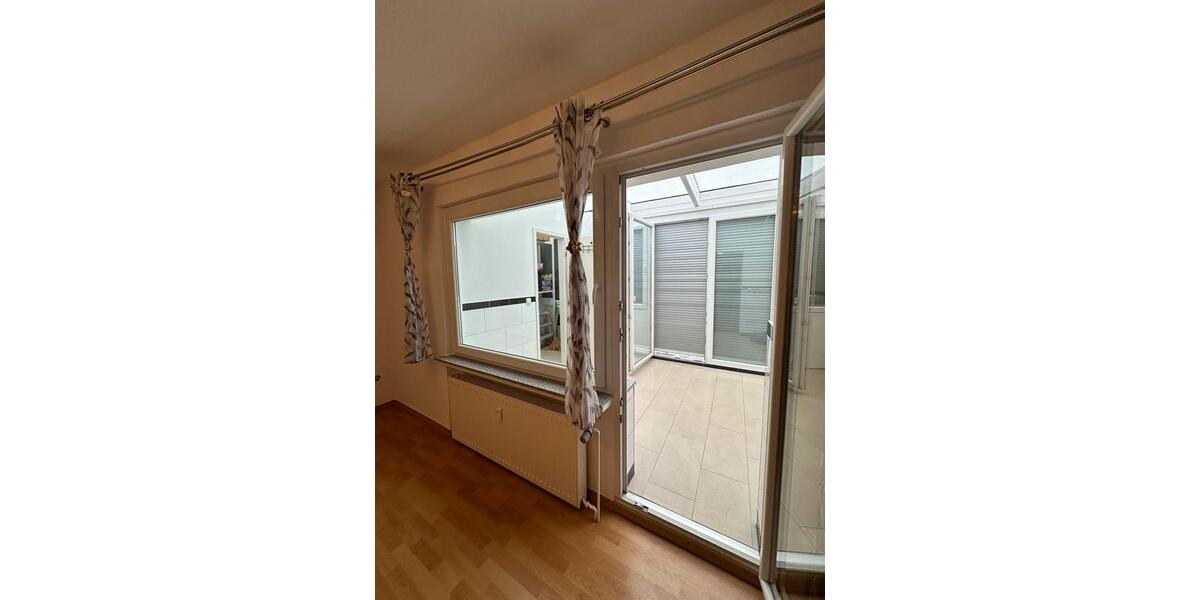 Dachgeschoßwohnung Dortmund Aplerbeck - 3 Zimmer, 86 m&sup2;, 900&euro; | Angebot:24731108