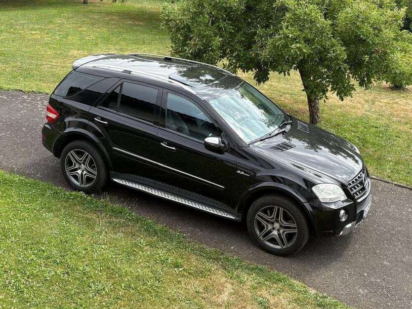Mercedes-Benz ML 63 AMG 135.000 km 27.500 € Wuppertal 42285