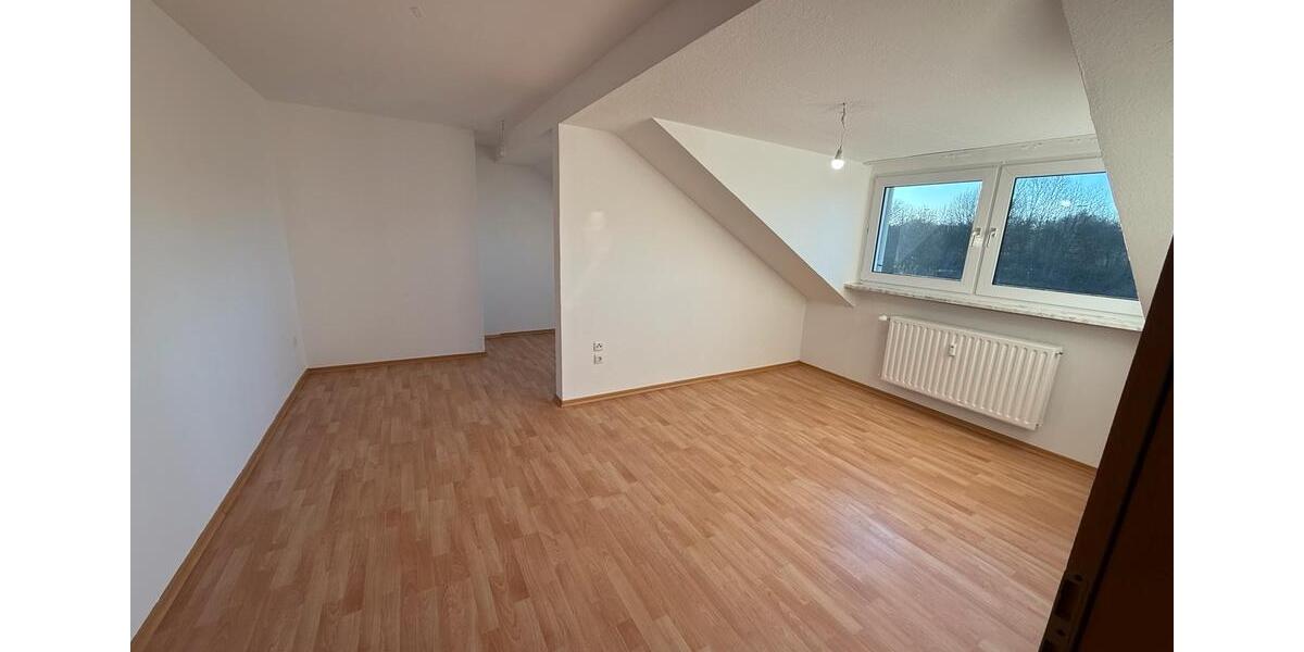 Dachgeschoßwohnung Hagen Hagen-Nord - 3 Zimmer, 78 m&sup2;, 900&euro; | Angebot:24789139
