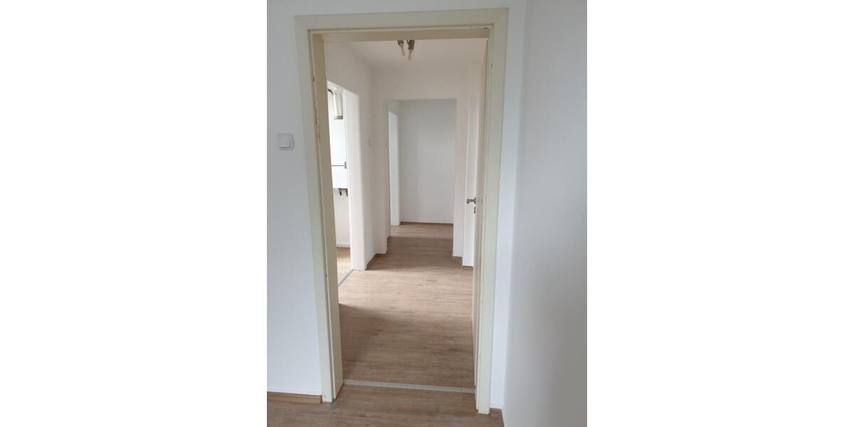 Dachgeschoßwohnung Recklinghausen Grullbad - 3 Zimmer, 55 m&sup2;, 430&euro; | Angebot:25378654