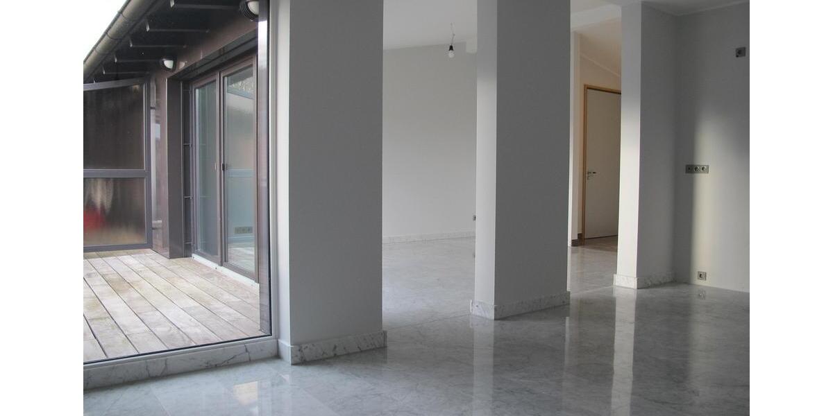 Dachgeschoßwohnung Hemer - 3 Zimmer, 80 m&sup2;, 880&euro; | Angebot:26255959