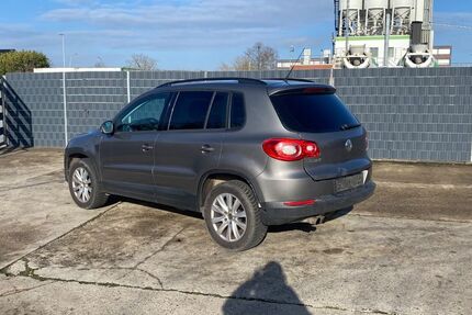 VW Tiguan 246.000 km 4.200 &euro; Selm 59379
