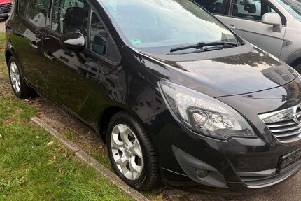 Opel Meriva 105.000 km 3.999 &euro; Dortmund 44357