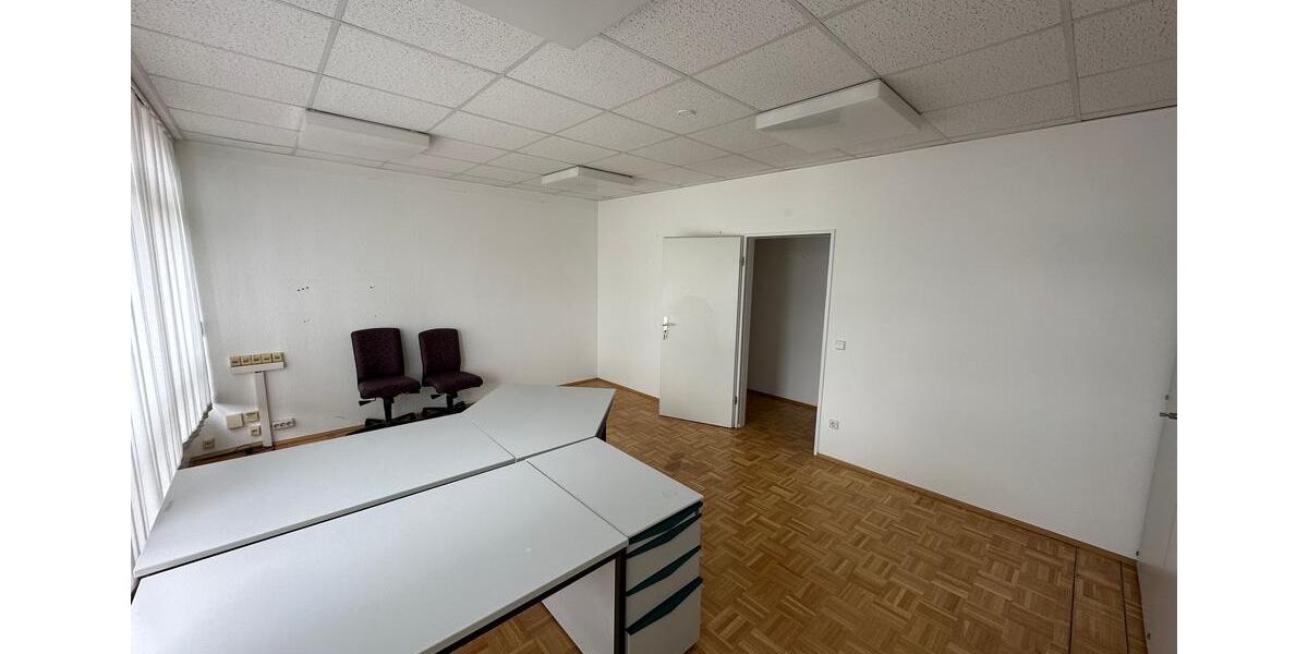 Gewerbeobjekt Dortmund Brackel - 2.700&euro; | Angebot:23634884