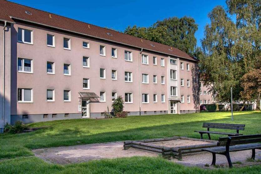 Wohnung zum Mieten in Castrop-Rauxel 459 € 58.44 m²