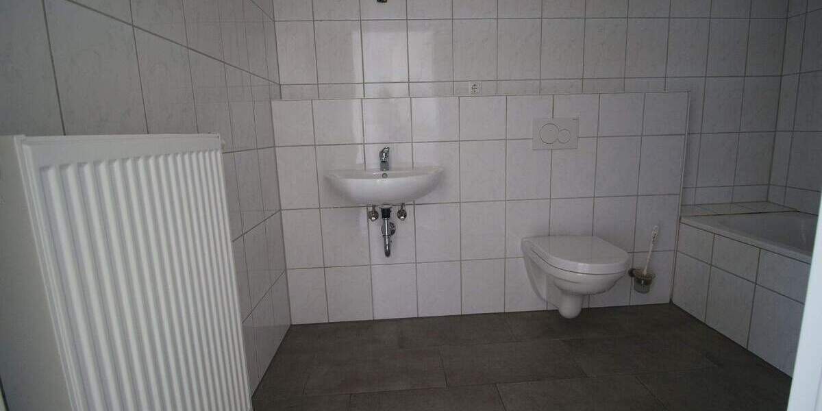 Etagenwohnung Hagen Mittelstadt - 4 Zimmer, 86 m&sup2;, 775&euro; | Angebot:24795221