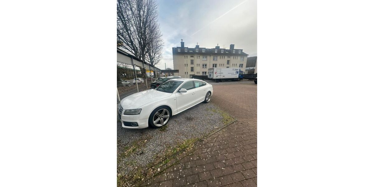 Audi A5 69.000 km 7.950 &euro; Hagen 58093