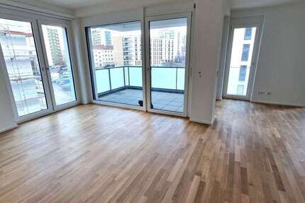 Wohnung zum Mieten in Stuttgart 1.980 € 96.7 m²