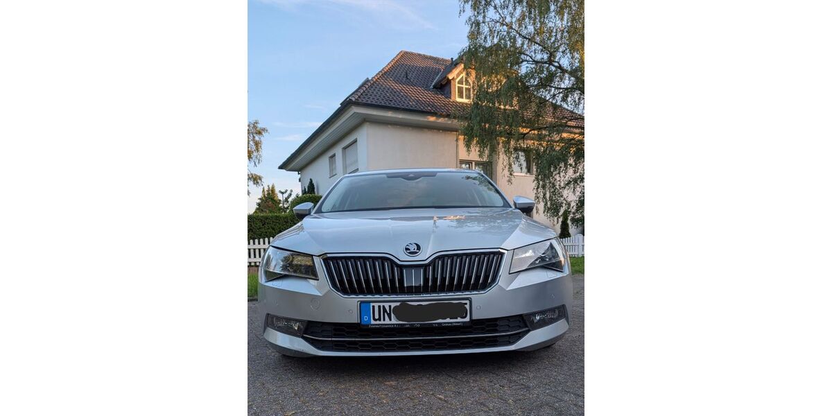 Skoda Superb 126.000 km 13.500 &euro; Bönen 59199