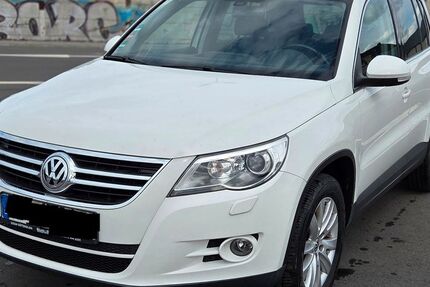 VW Tiguan 104.011 km 8.800 &euro; Dortmund 44147