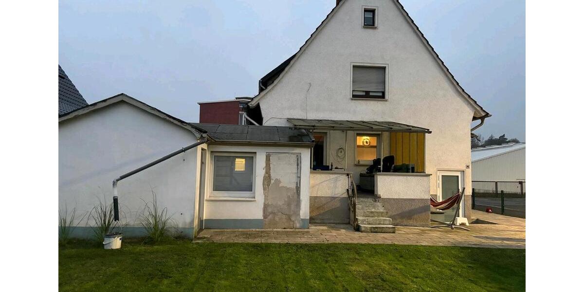 Einfamilienhaus Menden (Sauerland) - 5 Zimmer, 130 m&sup2;, 350.000&euro; | Angebot:27428752