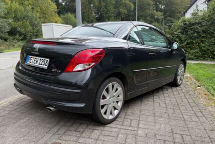 Peugeot 207 105.000 km 4.990 &euro; Recklinghausen 45665