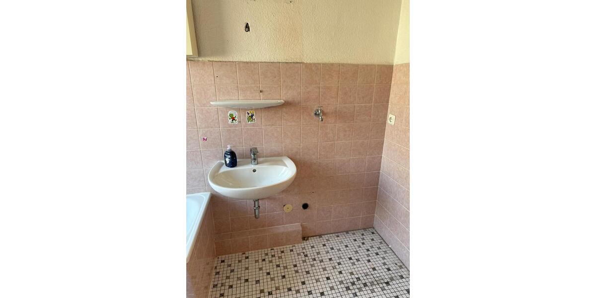 Erdgeschoßwohnung Bergkamen - 3 Zimmer, 73 m&sup2;, 585&euro; | Angebot:26444023