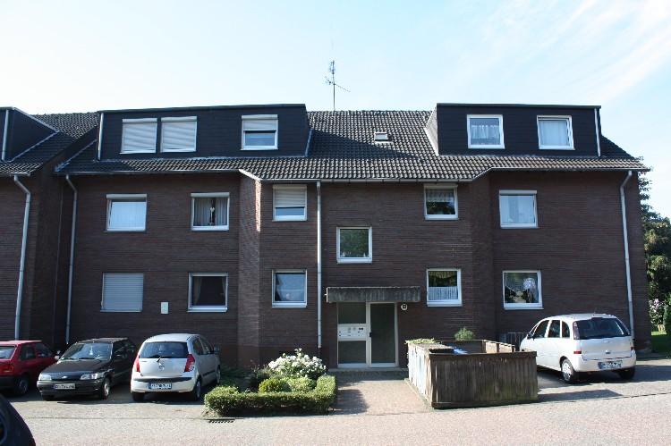 Dachgeschoßwohnung Oer-Erkenschwick Erkenschwick - 3.5 Zimmer, 75 m&sup2;, 389&euro; | Angebot:24757722