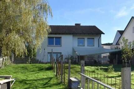 Haus zum Kaufen in Arnsberg 289.000 € 139 m²