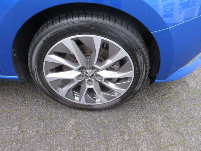 Skoda Fabia Best Of 1.0 TSI DSG NAVI ALU ACC LED SOUND 66.994 km 15.788 &euro; Bergkamen 59192