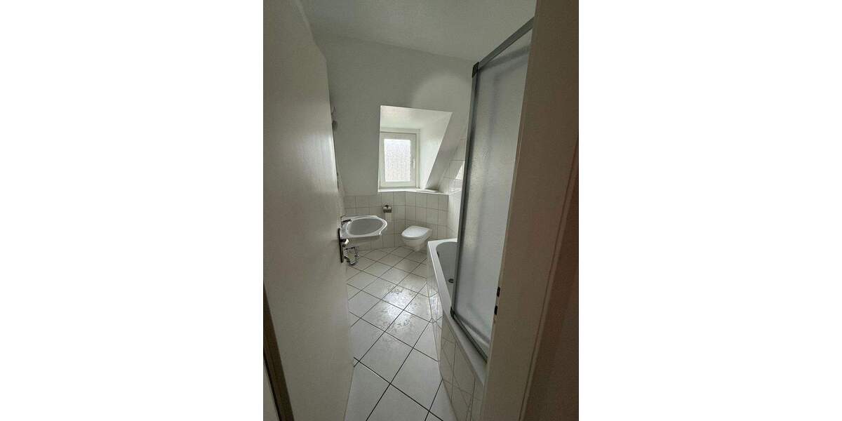 Etagenwohnung Dortmund Mitte - 2 Zimmer, 72 m&sup2;, 650&euro; | Angebot:24812475