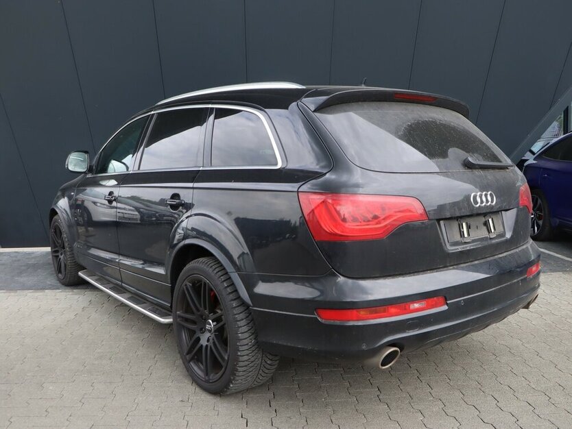 Q7 4.2 TDI QUATTRO S-LINE / 7-SITZE / PANORAMA