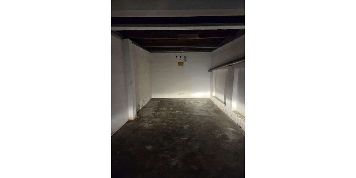 Garagen / Stellplätze Dortmund Aplerbeck - 75&euro; | Angebot:25082063