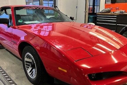 Pontiac Firebird 144.466 km 6.990 € Bochum 44866