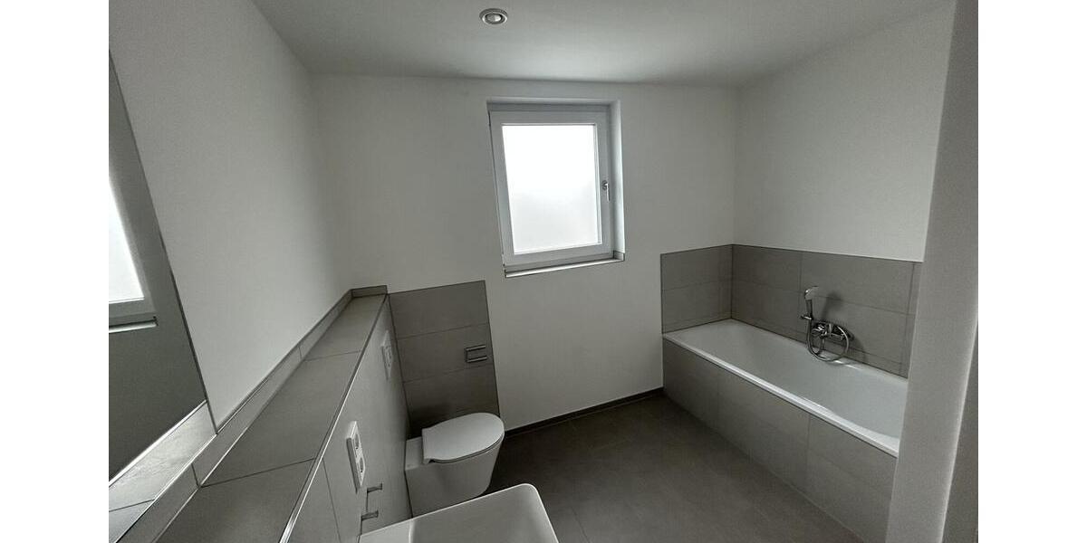 Etagenwohnung Dortmund Aplerbeck - 3 Zimmer, 98 m&sup2;, 1.237&euro; | Angebot:24746079