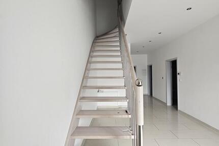 Helle Doppelhaushälfte in Gevelsberg mit viel Platz 4 zimmer