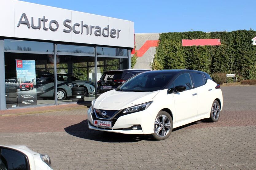 Nissan Leaf 28.759 km 15.650 € Hamm 59067