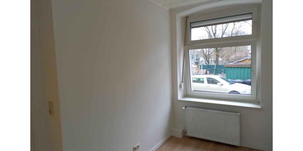 Erdgeschoßwohnung Dortmund Eving - 4 Zimmer, 85 m&sup2;, 660&euro; | Angebot:25909290