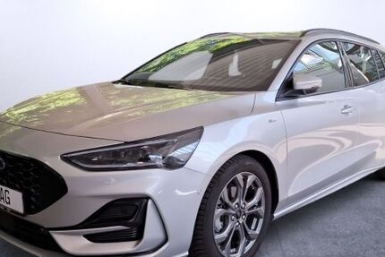 Ford Focus 22.320 km 26.880 &euro; Recklinghausen 45659